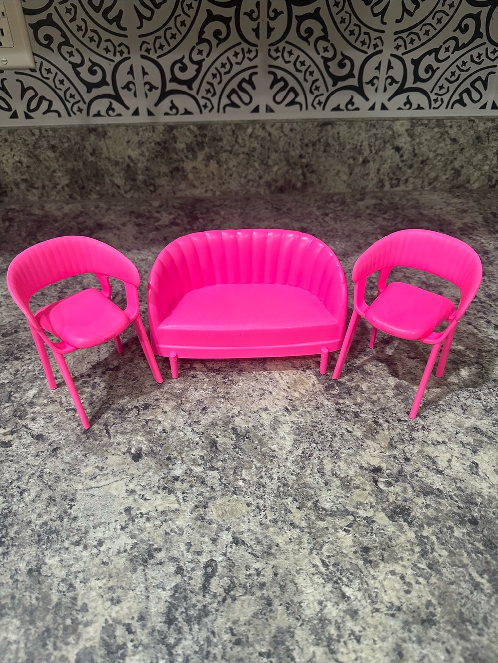 Barbie Pink Couch & 2 Chairs